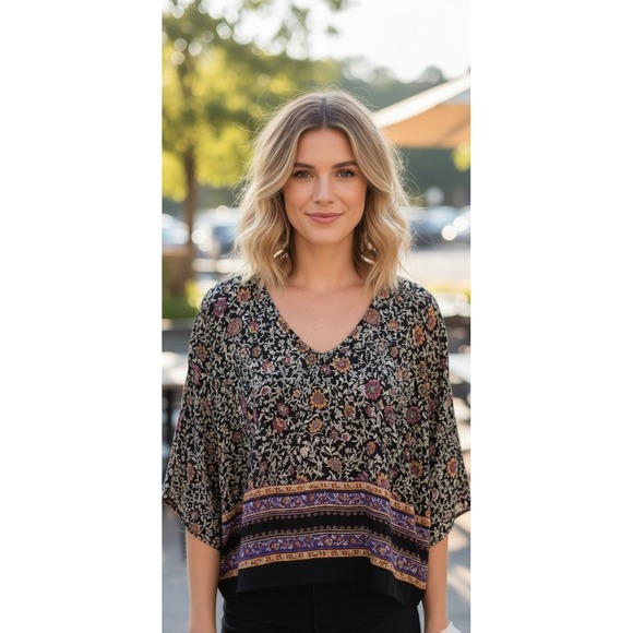 Band of Gypsies Floral Lightweight Blousy Oversized Blouse Womens Size Large - Picture 2 of 8